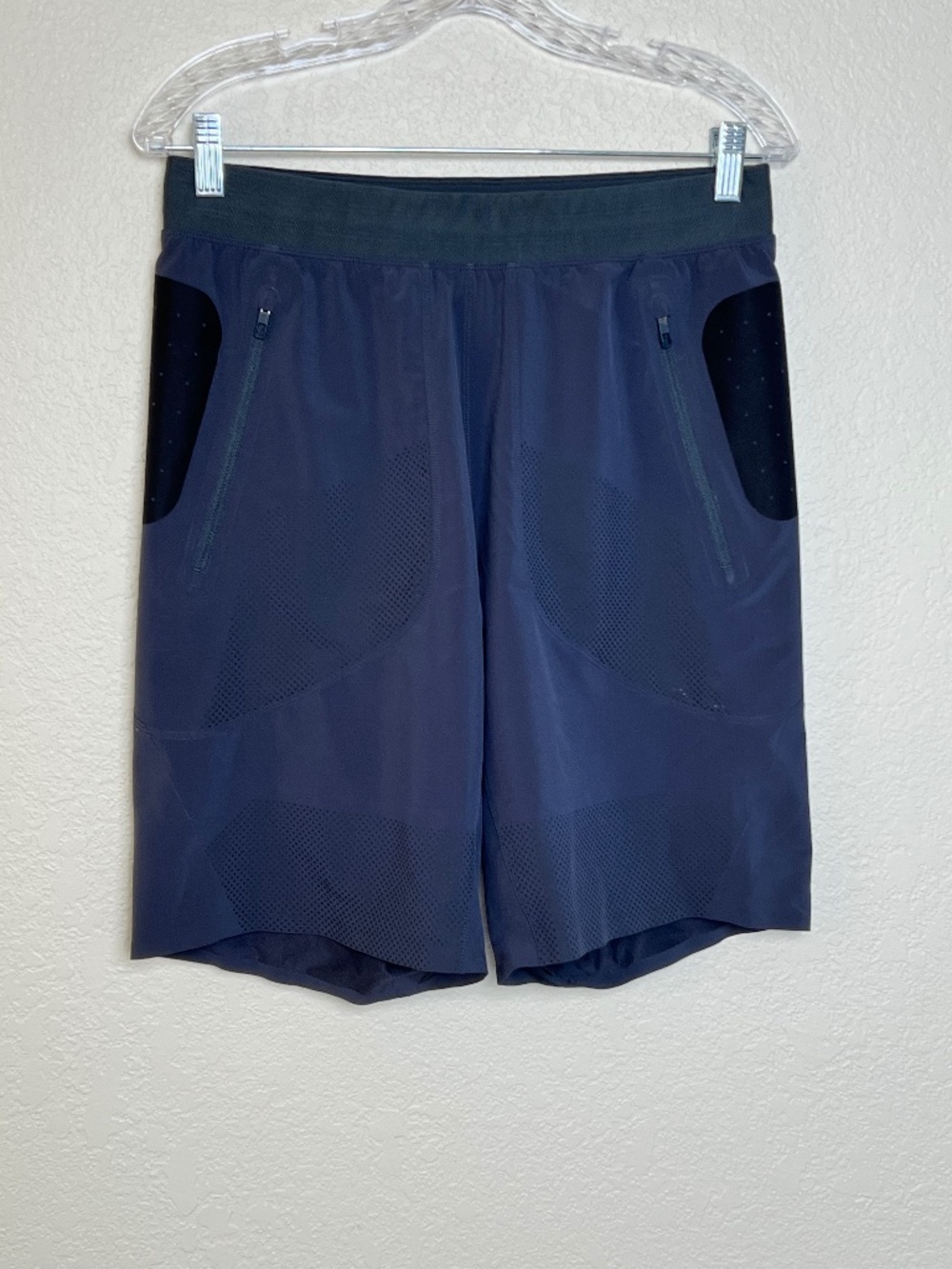 Lululemon 9.5” Unlined Activewear Shorts
